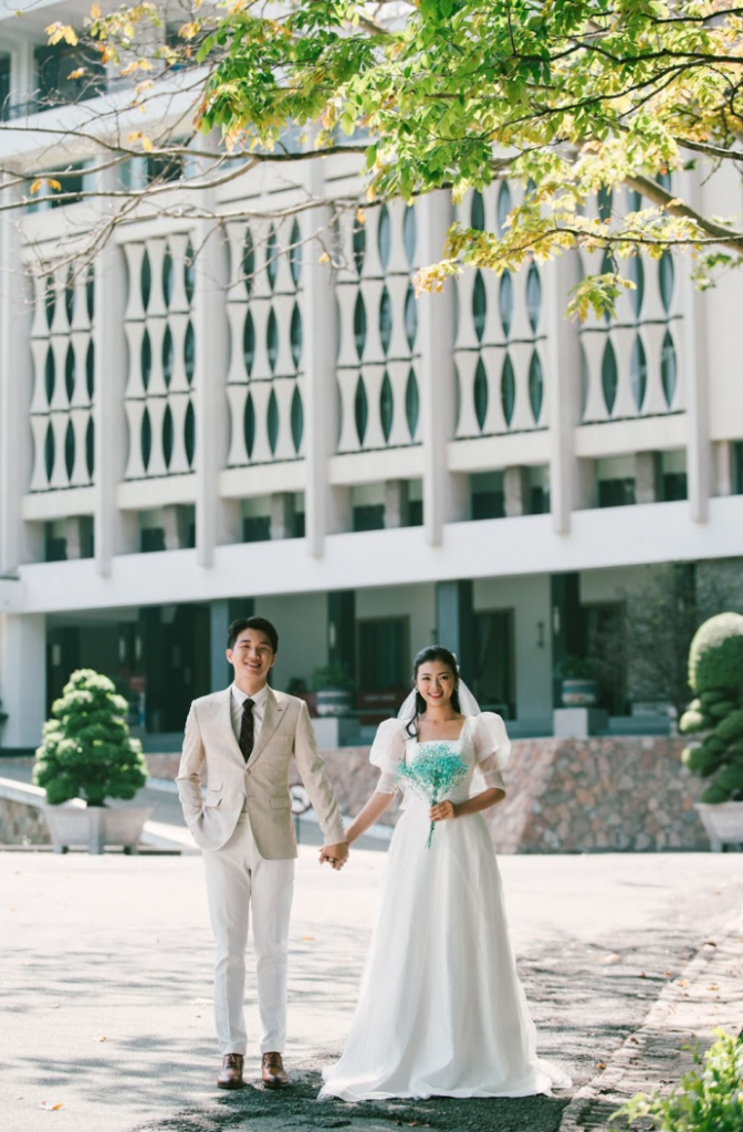 Top 10 địa điểm chụp ảnh cưới dinh độc lập đẹp lung linh cho cặp đôi trẻ