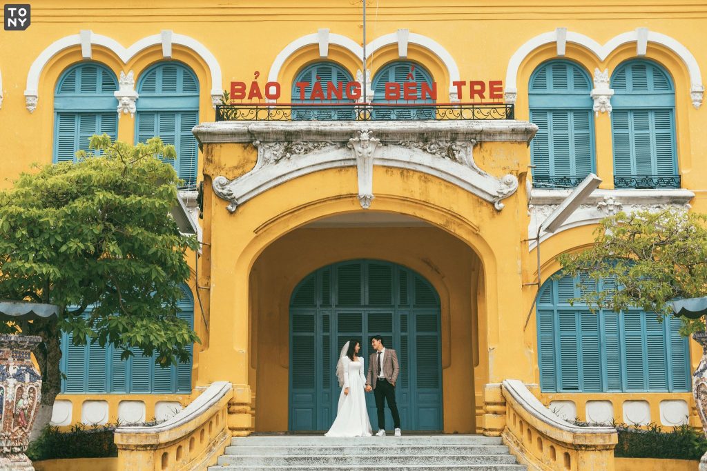 Tony Wedding - Những bộ ảnh cưới của Tony Wedding đã được nhiều cặp đôi chọn để ghi lại khoảnh khắc tuyệt đẹp của cuộc hôn nhân họ. Với chuyên môn và tâm huyết của đội ngũ Tony Wedding, bạn hoàn toàn có thể yên tâm trao trọn niềm tin cho chúng tôi.