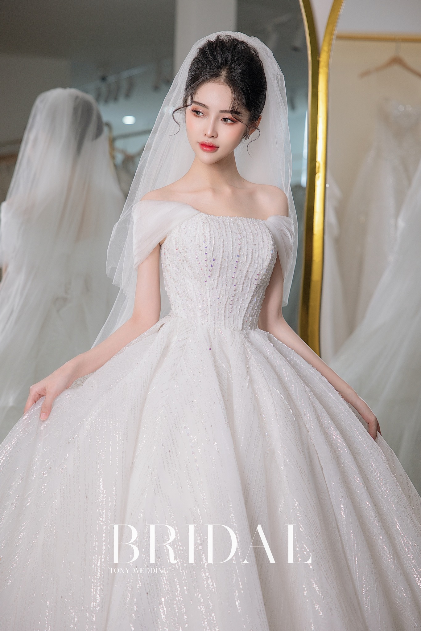 Top 20 mẫu thiết kế váy cưới chữ A đẹp và lộng lẫy nhất
