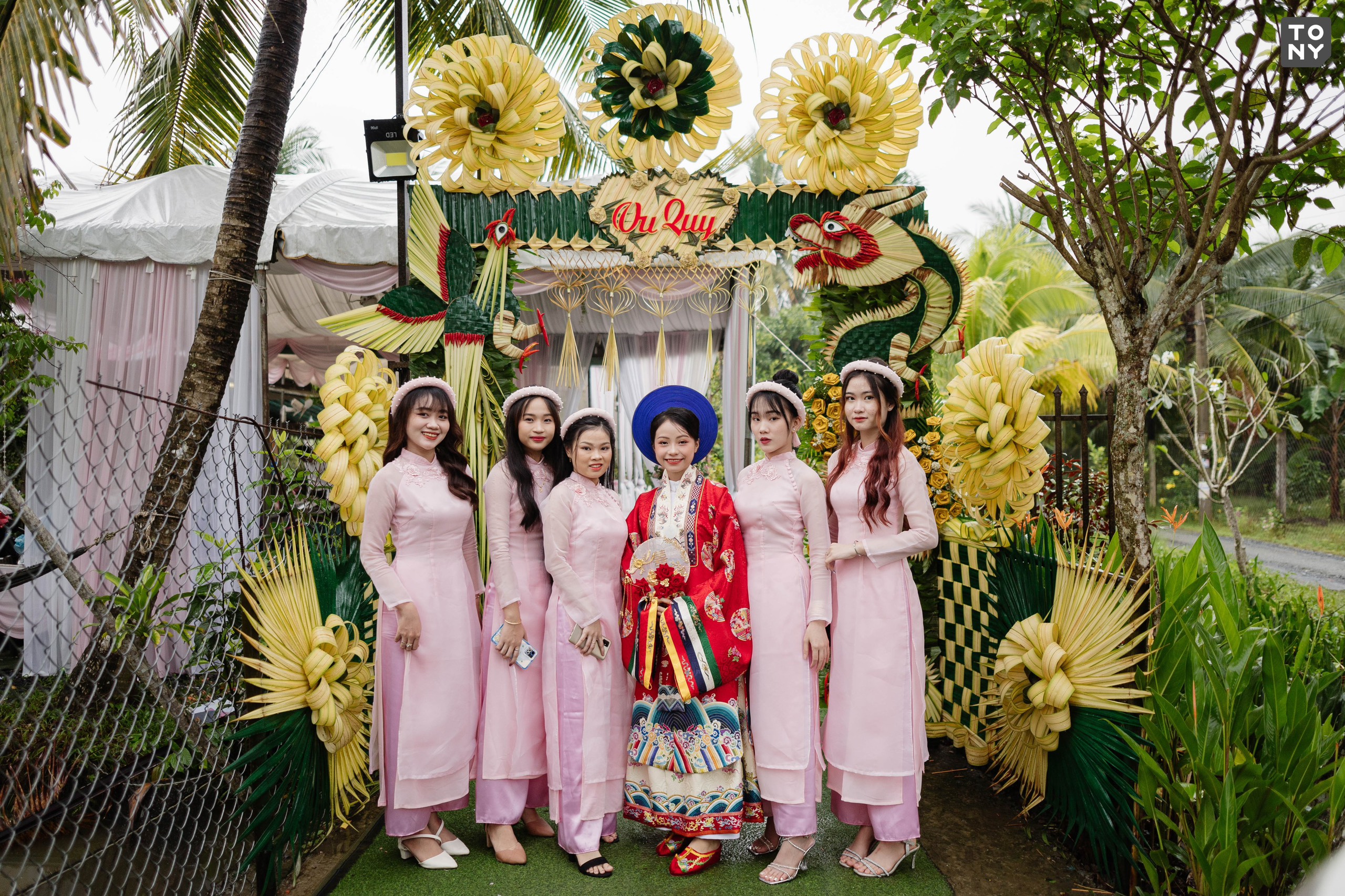 Cổng cưới lá dừa  Đậm chất miền Tây Nam bộ  LONG AN TV  YouTube